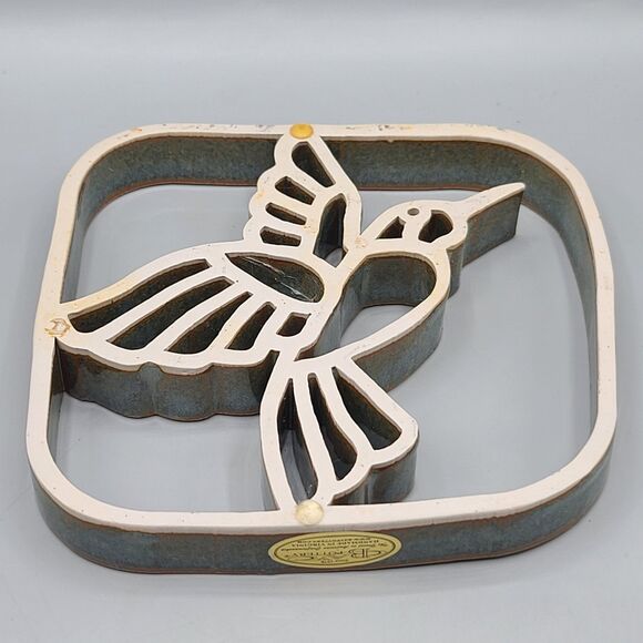 Bay Pottery Hummingbird Trivet Wall Hanging Table Decor Stoneware Pottery - Picture 9 of 11